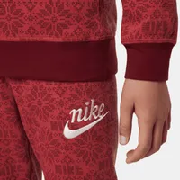 Nike Sportswear Club Fleece Little Kids' Holiday Sweatshirt and Pants Set. Nike.com