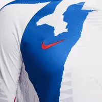 FFF Men's Nike Dri-FIT Pre-Match Long-Sleeve Soccer Top. Nike.com