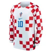 Croatia National Team 2022/23 Stadium Home (Luka Modrić) Men's Nike Dri-FIT Long-Sleeve Soccer Jersey. Nike.com