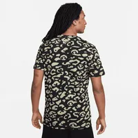 Nike Sportswear Men's T-Shirt. Nike.com