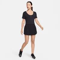 Nike One Classic Women's Dri-FIT Short-Sleeve Cropped Twist Top. Nike.com