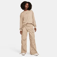 Nike Sportswear Women's High-Waisted Loose Woven Cargo Pants. Nike.com