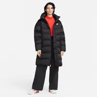 Nike Sportswear Therma-FIT City Series Women's Synthetic Fill Shine Parka. Nike.com