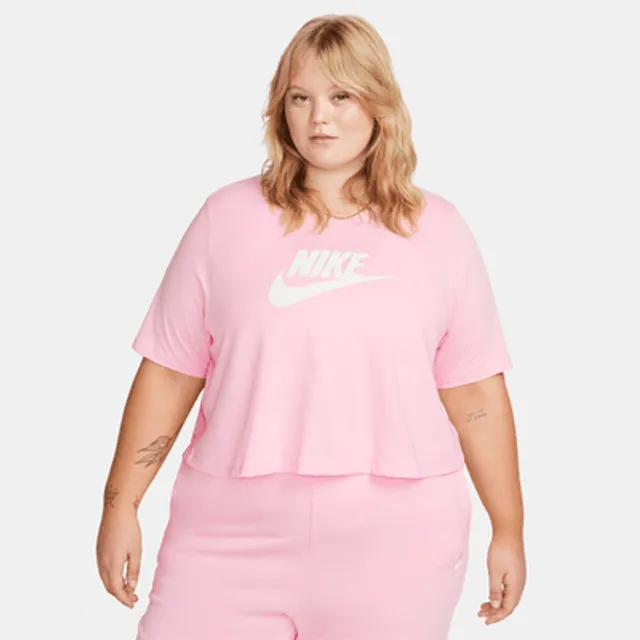 Nike Sportswear Essential Women's Cropped Logo T-Shirt (Plus Size). Nike.com