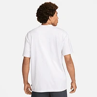 Nike Sportswear Premium Essentials Men's Pocket T-Shirt. Nike.com