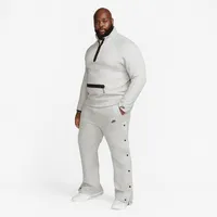 Nike Sportswear Tech Fleece Men's Loose Fit Tear-Away Pants. Nike.com