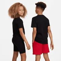 Nike Sportswear Big Kids' T-Shirt. Nike.com