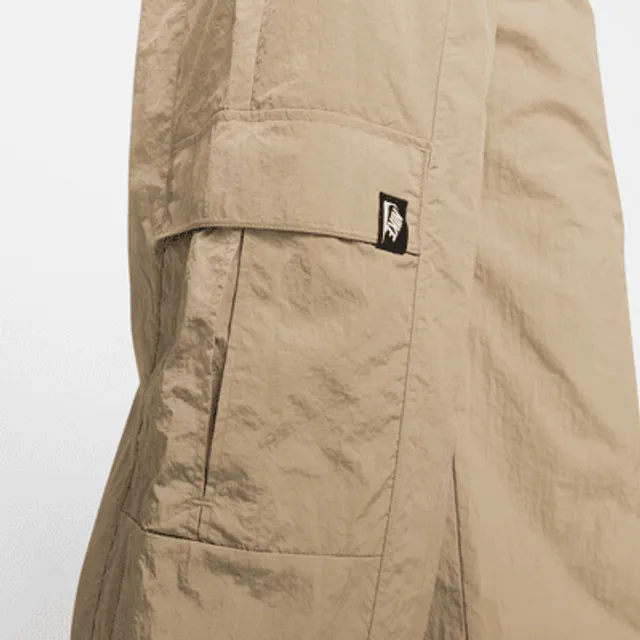 Nike Sportswear Oversized High-waisted Woven Cargo Pants in