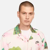 Nike Sportswear Men's Cherry Blossom Top. Nike.com