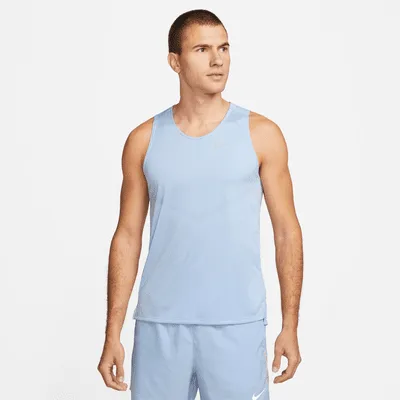 Haut de running sans manches Dri-FIT Nike Rise 365 pour homme. FR