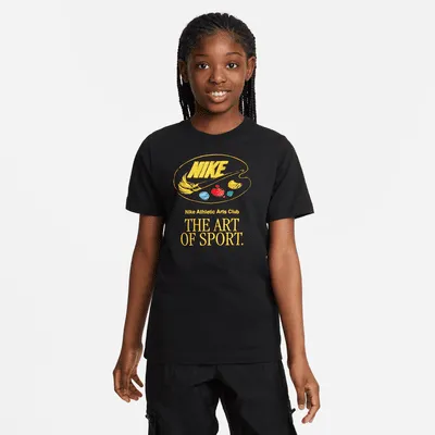 Nike Sportswear Big Kids' T-Shirt. Nike.com