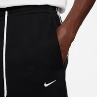 Nike Men's Lightweight Basketball Pants. Nike.com