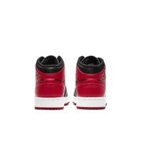 Jordan 1 Mid Big Kids' Shoes. Nike.com