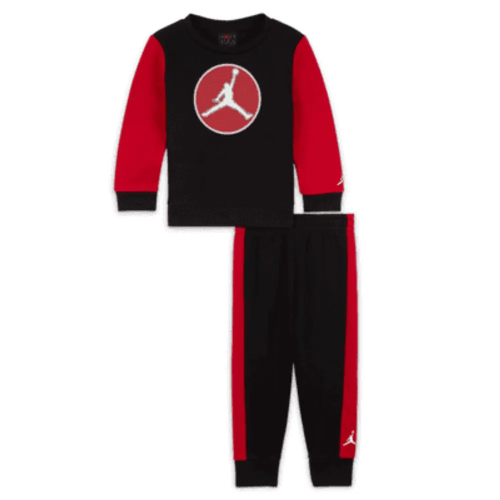 Jordan Baby (12-24M) Crew and Pants Set. Nike.com