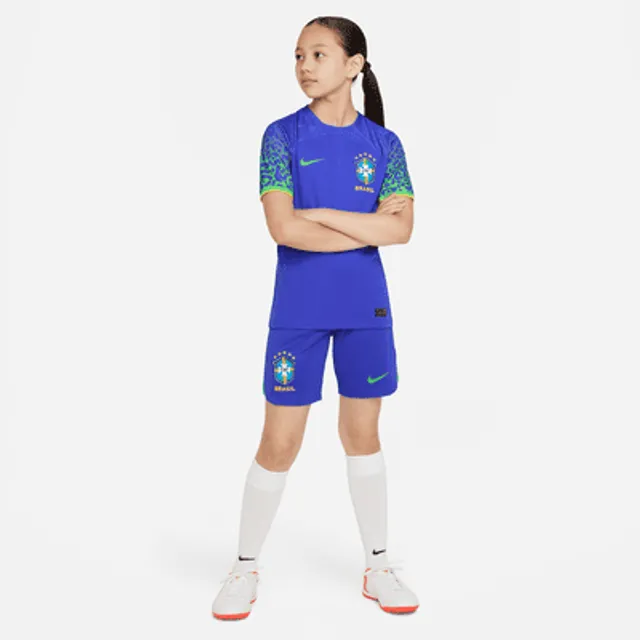 Brazil 2022/23 Stadium Home Older Kids' Nike Dri-FIT Football Shirt