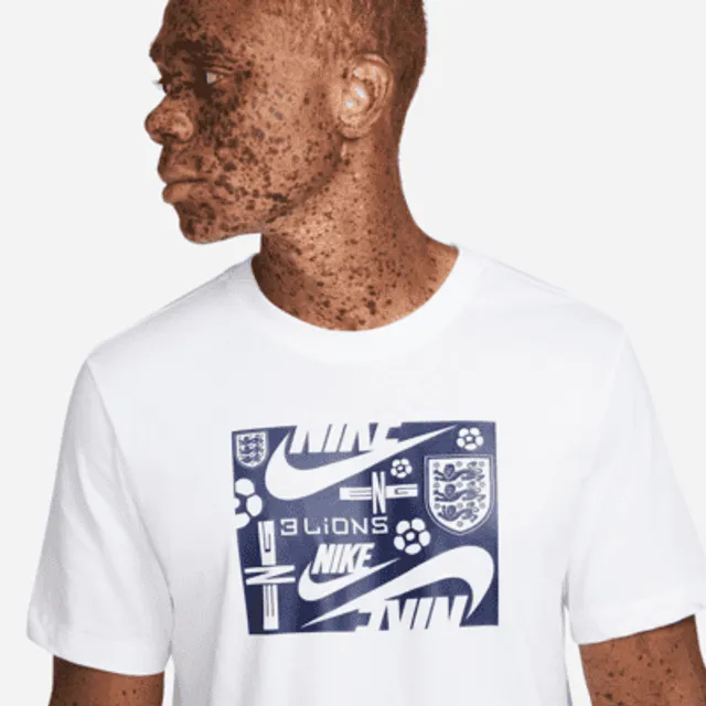 mens nike graphic tees