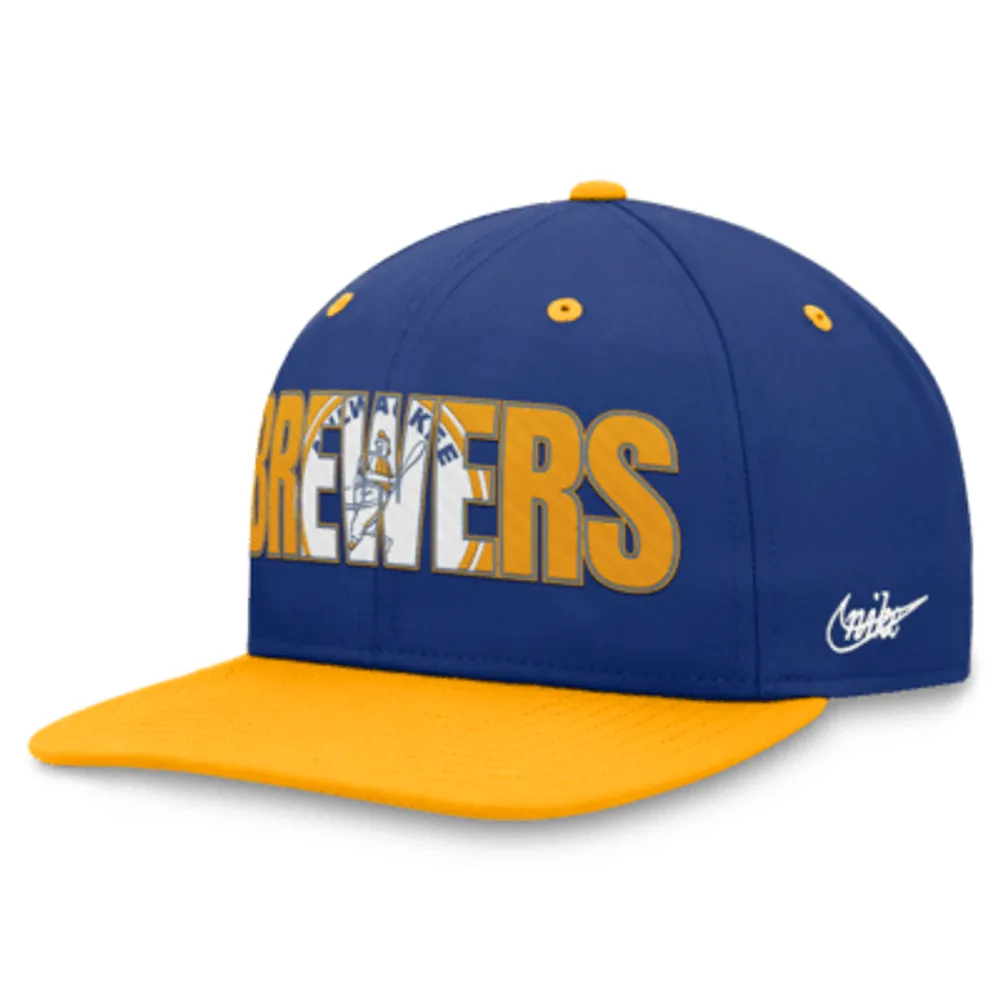 Milwaukee Brewers Heritage86 Men's Nike MLB Trucker Adjustable Hat.