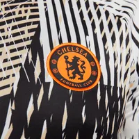 Chelsea FC Men's Nike Dri-FIT Pre-Match Soccer Top. Nike.com