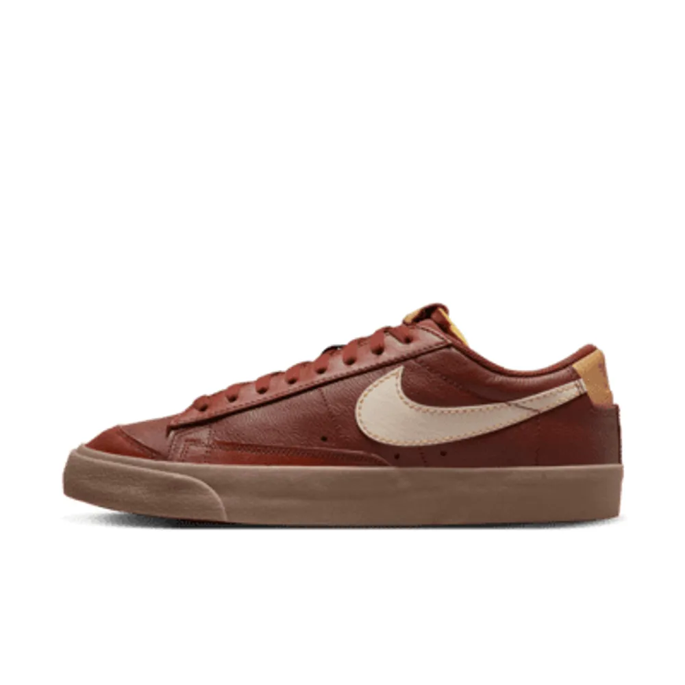 Nike Blazer Low '77 EMB Men's Shoes. Nike.com