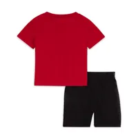 Jordan Gym 23 Shorts Set Baby (12-24M) Set. Nike.com