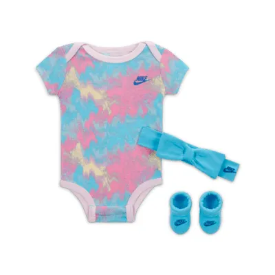 Nike Digi Dye 3-Piece Bodysuit Box Set Baby Set. Nike.com