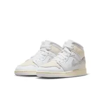 Air Jordan 1 Mid SE Craft Big Kids' Shoes. Nike.com