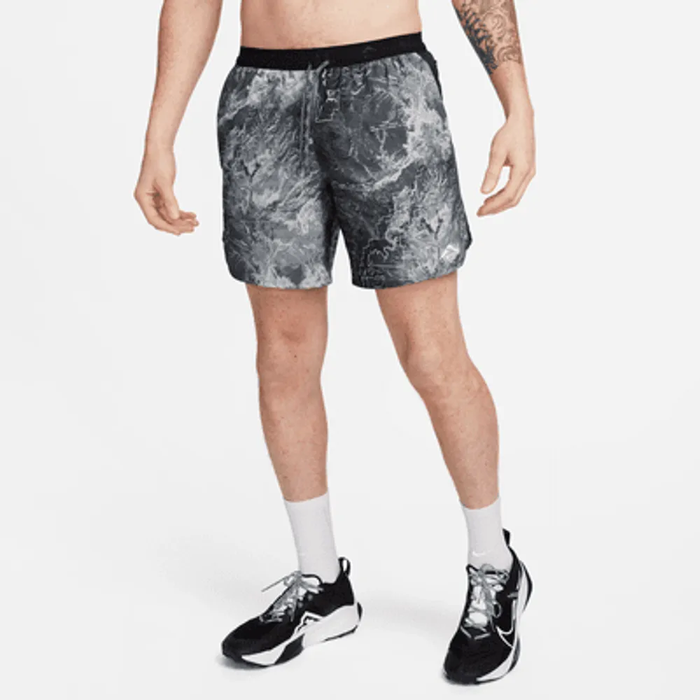 Nike Dri-FIT Stride Men's 7 Brief-Lined Printed Running Shorts.