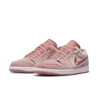 Air Jordan 1 Low SE Women's Shoes. Nike.com