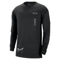 San Antonio Spurs Courtside Max90 Men's Nike NBA Long-Sleeve T-Shirt. Nike.com