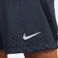 Tottenham Hotspur Strike Men's Nike Dri-FIT Knit Soccer Shorts. Nike.com