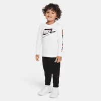 Nike Toddler Long Sleeve Graphic T-Shirt. Nike.com