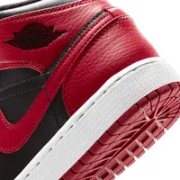 Jordan 1 Mid Big Kids' Shoes. Nike.com