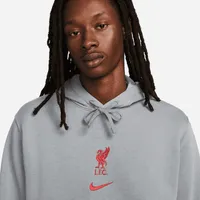 Liverpool FC Club Fleece Men's Pullover Soccer Hoodie. Nike.com