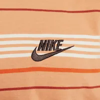 Nike Sportswear Men's T-Shirt. Nike.com