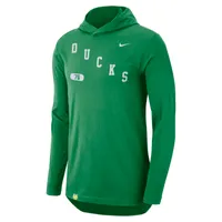 Oregon Men's Nike Dri-FIT College Hooded Long-Sleeve T-Shirt. Nike.com