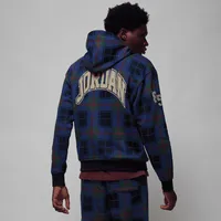 Jordan Essential Holiday Men's Hoodie. Nike.com