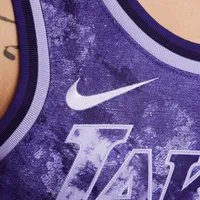 Nike Los Angeles Lakers Men's Dri-Fit NBA Swingman Jersey White