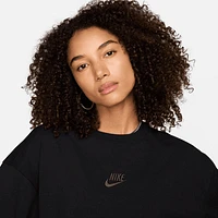 Nike Sportswear Women's Oversized T-Shirt. Nike.com