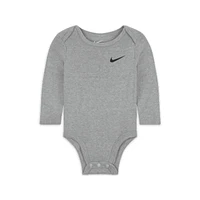 Nike Essentials Baby (0-9M) 3-Pack Long Sleeve Bodysuits. Nike.com