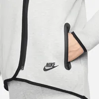 Nike Sportswear Tech Fleece OG Women's Loose Cape. Nike.com