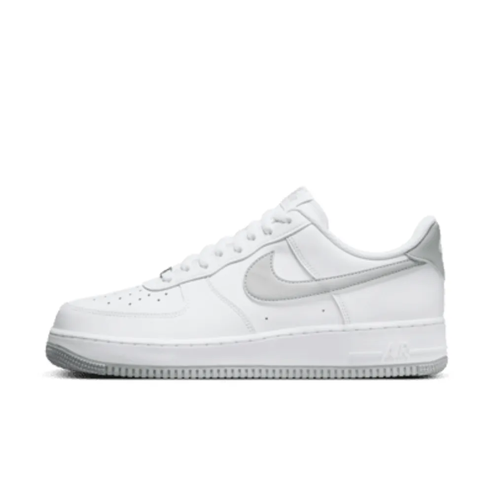 Nike Air Force 1 '07 Men's Shoes. Nike.com