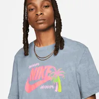 Nike Sportswear Men's T-Shirt. Nike.com