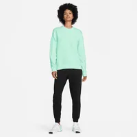 Nike Dri-FIT Get Fit Women's Graphic Crewneck Sweatshirt. Nike.com