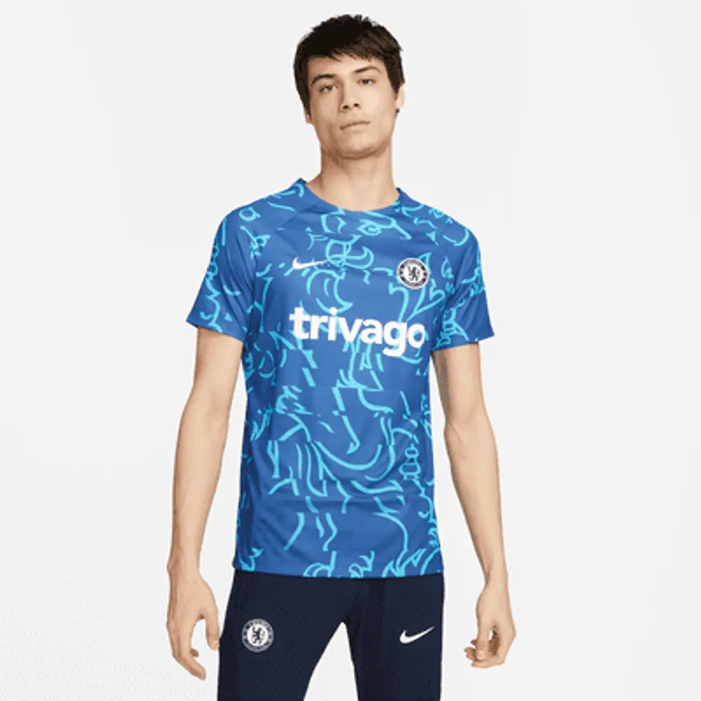 Chelsea FC Men's Nike Dri-FIT Pre-Match Soccer Top. Nike.com