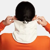 Nike Club Fleece Reversible Neck Warmer. Nike.com