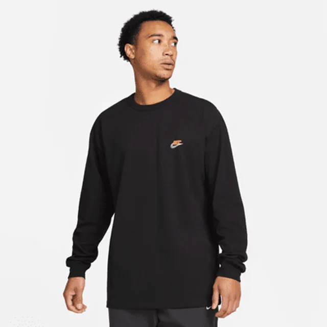 Nike Sportswear Men's Long-Sleeve Max90 T-Shirt.