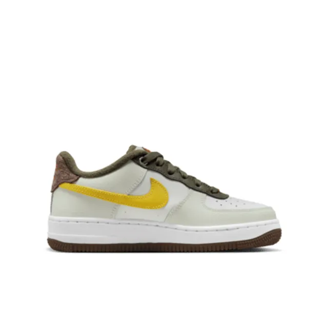 Nike Air Force 1 LV8 Big Kids' Shoes. Nike.com