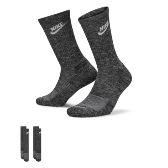 Nike Outdoor Cushioned Crew Socks. UK