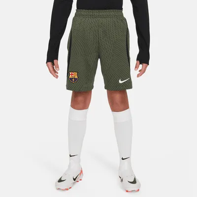 FC Barcelona Strike Big Kids' Nike Dri-FIT Knit Soccer Shorts. Nike.com