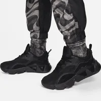 Nike Sportswear Icon Clash Women's Woven Allover Print Pants. Nike.com